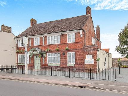 VS KING WILLIAM BENWICK MARCH