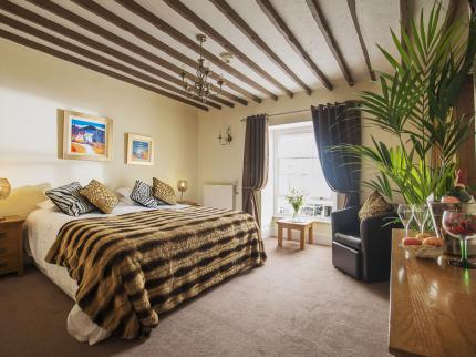 MOLESWORTH ARMS HOTEL BODIEVE WADEBRIDGE