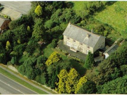 BENTHAMS BOCONNOC LOSTWITHIEL CORNWALL