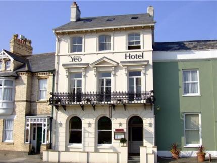 YEO DALE HOTEL ALVERDISCOTT BARNSTAPLE