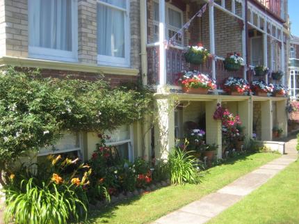 CLEVE COURT HOTEL GOODRINGTON PAIGNTON