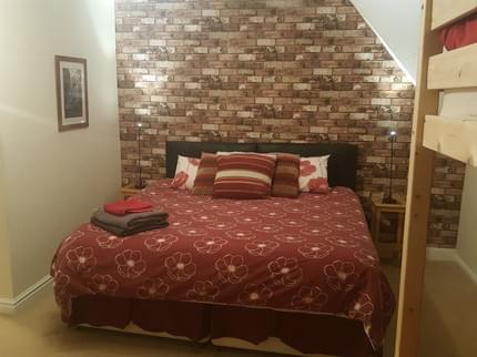 ANGEL GUEST HOUSE ASH THOMAS TIVERTON