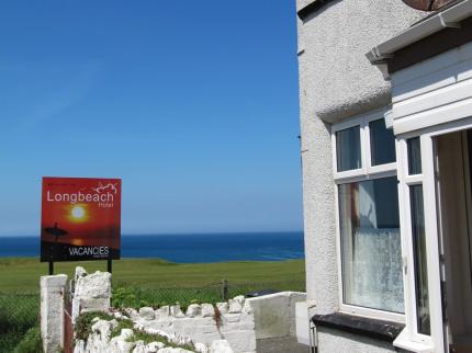 LONGBEACH ADULTS ONLY NEWQUAY