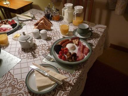 ARDWELL BED BREAKFAST BALLOCHMYLE AYR