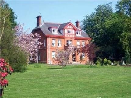 GLENDONA HOUSE CRUMLIN