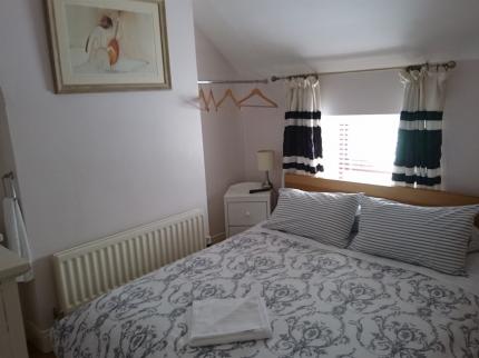 CATHEDRAL VIEW B B LONDONDERRY