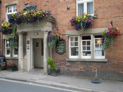 GREEN DRAGON ALL CANNINGS MARKET LAVINGTON