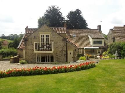 CHESTNUT COTTAGE BED AND BREAKFAST BROMPTON EBBERSTON