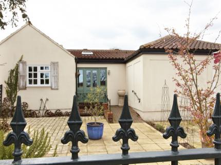 WAYSIDE ACLE NORWICH