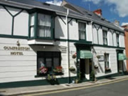 GUMFRESTON HOTEL CAREW TENBY