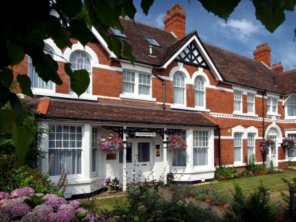 GLENDOWER HOUSE ALCOMBE MINEHEAD