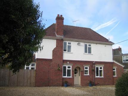 HIGHLANDS OF HIGHWORTH ASHBURY HIGHWORTH