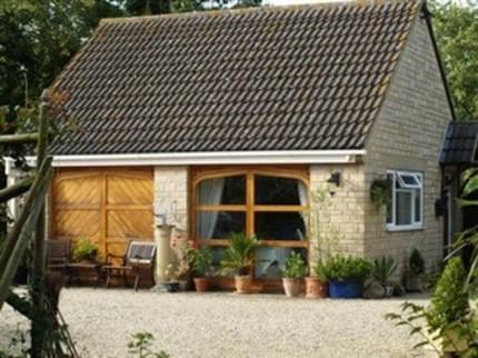 STUDIO ASHTON COMMON TROWBRIDGE