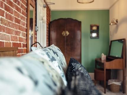 CALEDON GUEST HOUSE COWES