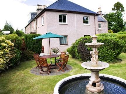 DIONARD GUEST HOUSE CULCABOCK INVERNESS