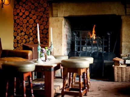 ROSE AND CROWN INN TRENT ADBER SHERBORNE