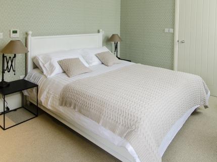 MALT HOUSE FULHAM LONDON