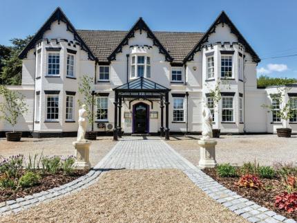 CARLTON MANOR HOTEL CARLTON COLVILLE