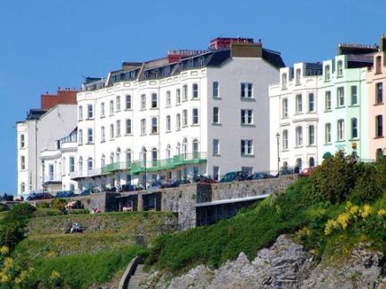 CLARENCE HOUSE HOTEL CAREW TENBY