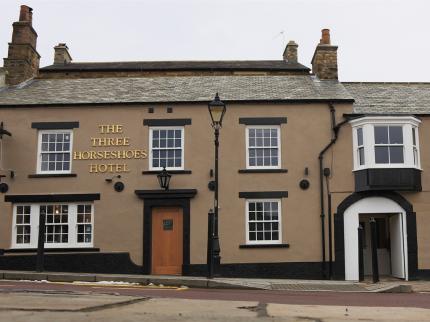 THREE HORSESHOES HOTEL BARNARD CASTLE