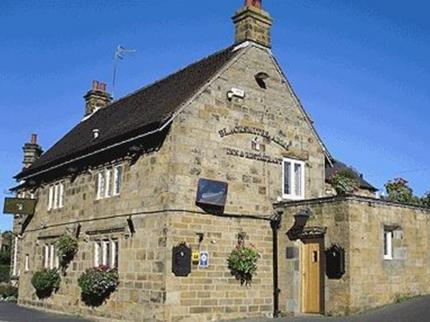 BLACKSMITHS ARMS INN BROMPTON SCARBOROUGH