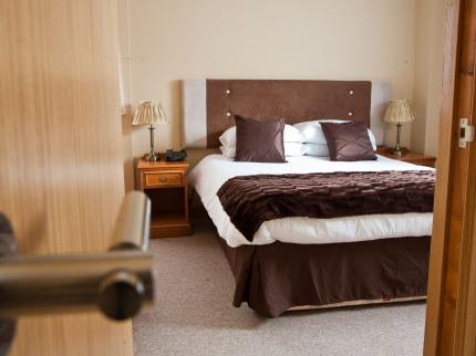 CALEDONIA HOTEL CHARLESTOWN ROSYTH