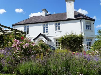 BULLEIGH BARTON MANOR ABBOTSKERSWELL NEWTON ABBOT