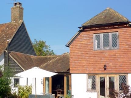 BED AND BREAKFAST DUNSFOLD BOWLHEAD GREEN DUNSFOLD