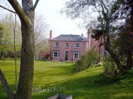 THATCH CLOSE FARM ASTON CREWS ROSS ON WYE