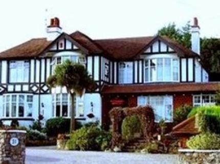 NEWTON HOUSE B B TORQUAY BARTON TORQUAY