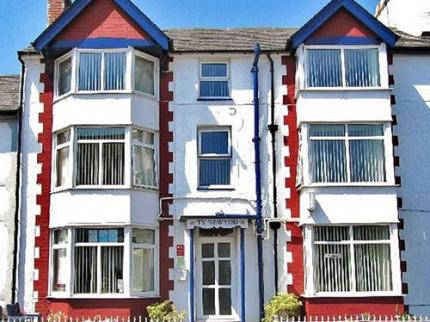 TY NEWYDD B B TREFRIW