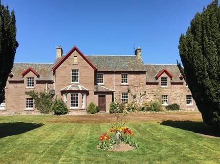 NEWMILL FARM AIRNTULLY STANLEY