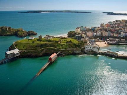 ESPLANADE CAREW TENBY