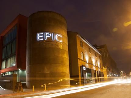 EPIC APART HOTEL LIVERPOOL SEEL STREET LIVERPOOL