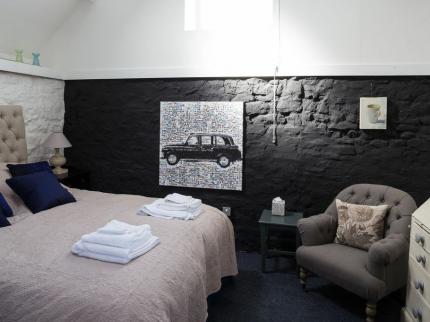 COWSHED ABTHORPE WAPPENHAM