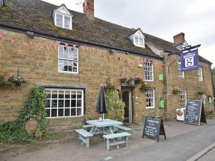 GEORGE INN ALKERTON LOWER BRAILES