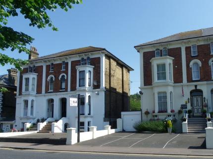 MAISON DIEU GUEST HOUSE BUCKLAND DOVER
