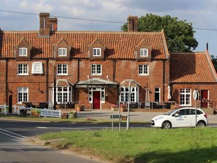 KINGS HEAD HOTEL BAWDESWELL NORTH ELMHAM