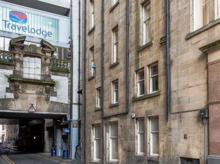 TRAVELODGE EDINBURGH CENTRAL PRINCES STREET EDINBURGH