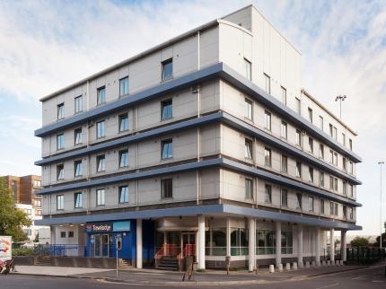 TRAVELODGE READING CENTRAL READING