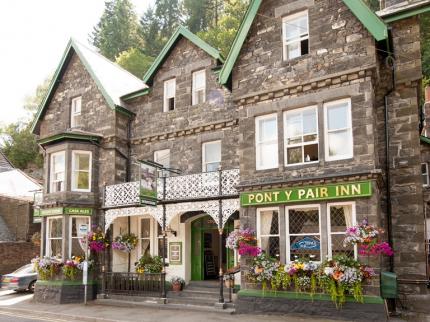 PONT Y PAIR INN BETWS Y COED