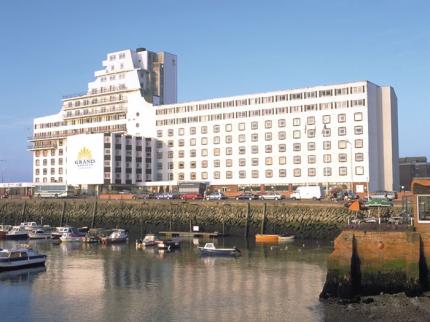 GRAND BURSTIN HOTEL A GRAND ENTERTAINMENT HOTEL SANDGATE FOLKESTONE