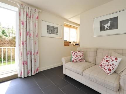 KENSINGTON COURT BATH