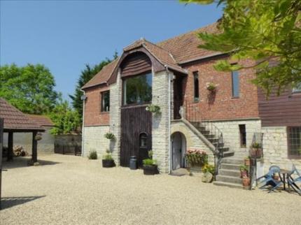 RIVER GARDEN B B ASHINGTON YEOVIL