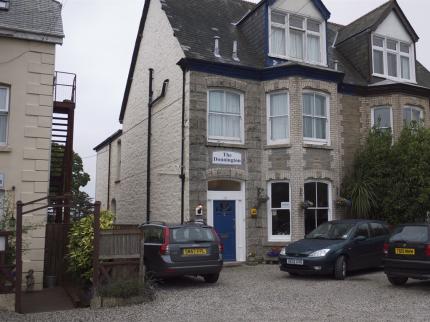 DONNINGTON GUEST HOUSE GLOWETH TRURO
