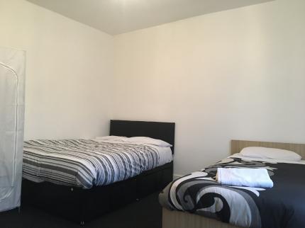 CONTRACTORS INN NOTTINGHAM