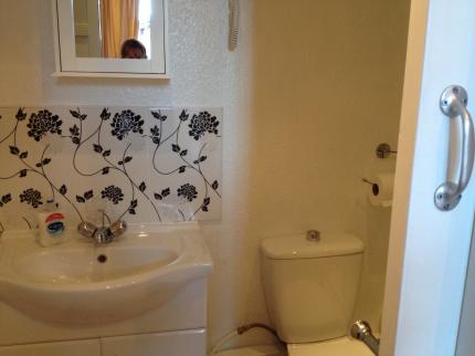 LIGHTHOUSE GUESTHOUSE HARTLEY WHITLEY BAY