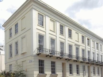 ONE4BANDB CHELTENHAM