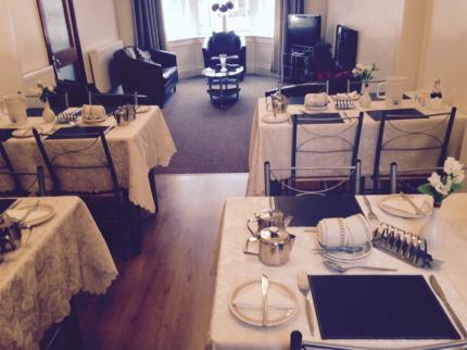 HAZELGROVE GUEST HOUSE BLACKPOOL