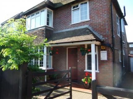 MARINA GARDENS BED AND BREAKFAST CLIMPING LITTLEHAMPTON